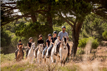 Voyage à cheval aux Baléares à Minorque - Randonnée équestre organisée par Randocheval