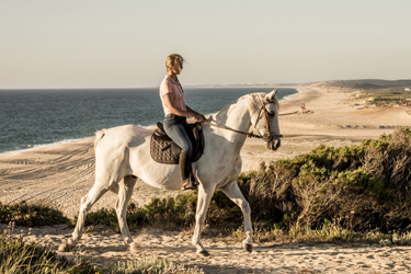 Voyage à cheval aux Baléares à Minorque - Randonnée équestre organisée par Randocheval