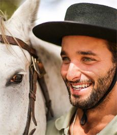 Voyage à cheval aux Baléares à Minorque - Randonnée équestre organisée par Randocheval