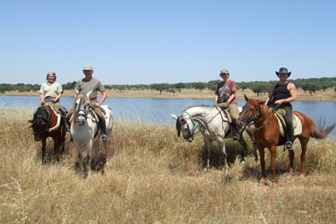 Voyage à cheval entre Espagne et Portugal - Randonnée équestre organisée par Randocheval