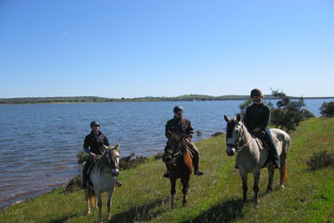 Voyage à cheval entre Espagne et Portugal - Randonnée équestre organisée par Randocheval