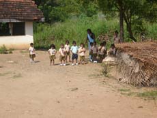 Enfants d'une école du Sri Lanka - Randocheval